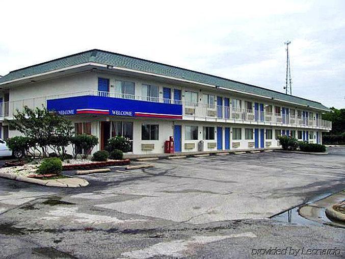 Motel 6-Clute, Tx Екстер'єр фото